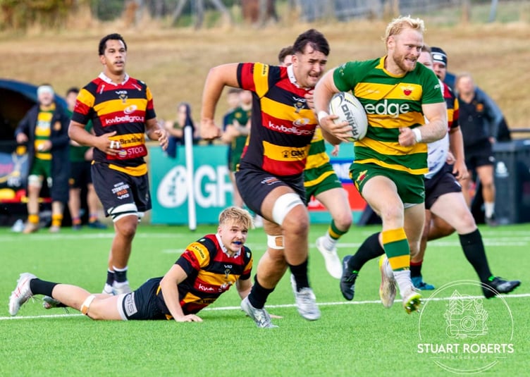 Newent on the charge at Cinderford