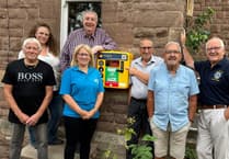 Conservative Club and Ross Lions provide community defibrillator