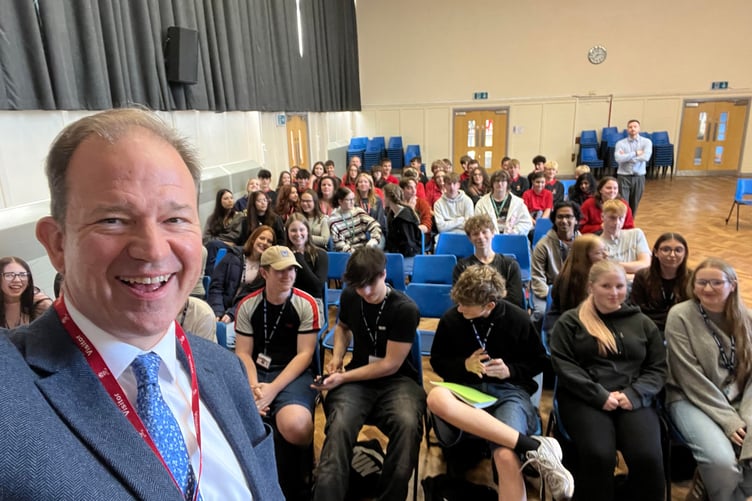 Hereford and South Herefordshire MP Jesse Norman joined students at John Kyrle High School in Ross-on-Wye for a question-and-answer session on politics and current affairs.